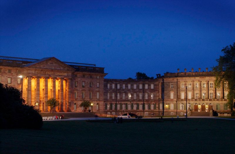 Schloss Wilhelmshöhe am Abend, Foto Dieter Schwerdtle, MHK